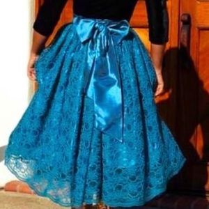 PinUp Couture XS turquoise dream skirt